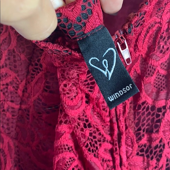 Dress - Picture 5 of 5